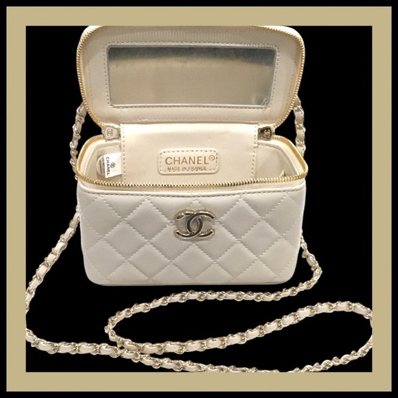 CHANEL VANITY CROSSBODY CASE - Picture 2 of 6